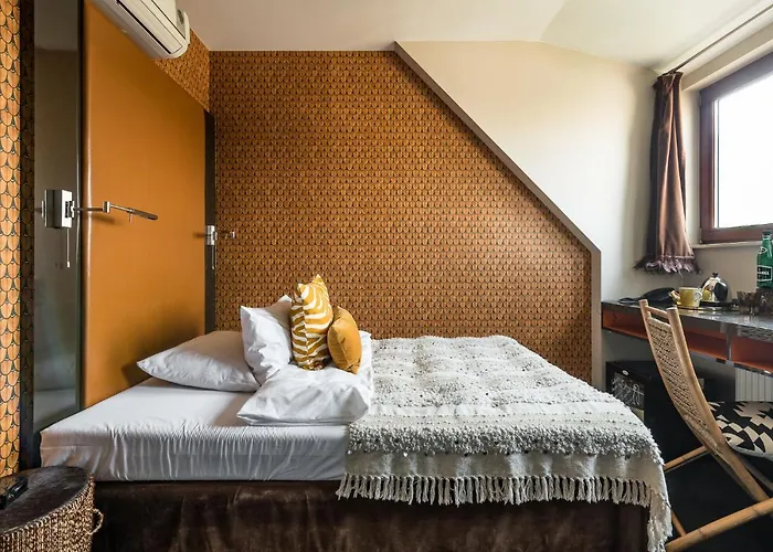 فندق Solei Boutique بوزنان