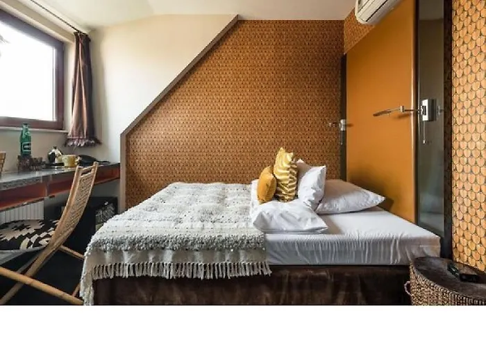 فندق Solei Boutique 4*