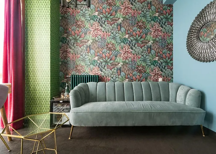 Solei Boutique بوزنان